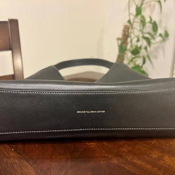 Coach Brooklyn 28 Black Leather Shoulder Bag - Picture 5 of 8